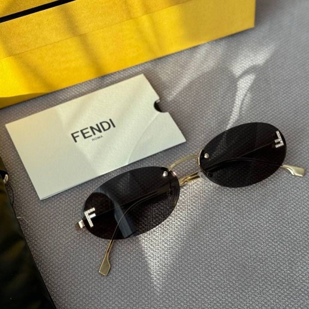 Lunettes de Soleil FD 4075
