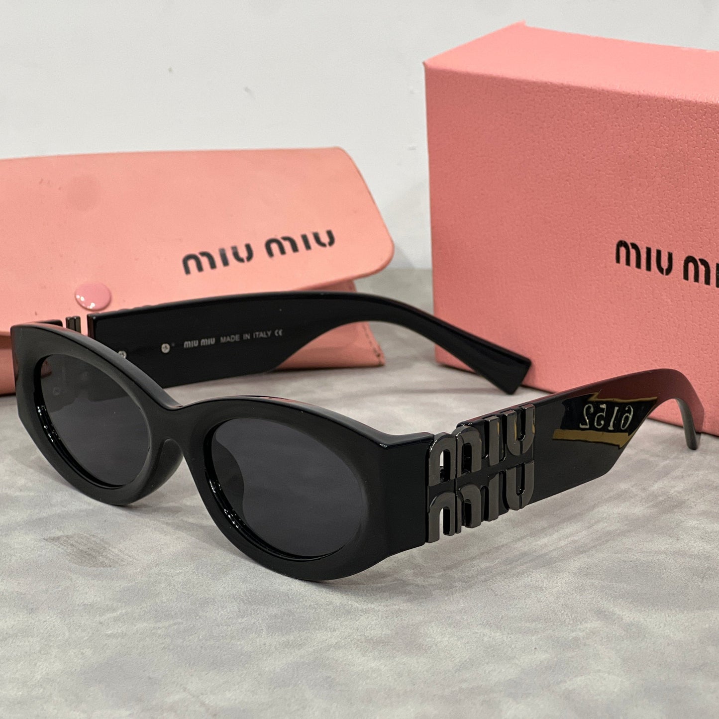 Lunettes de Soleil MM Cat Eye avec Logo