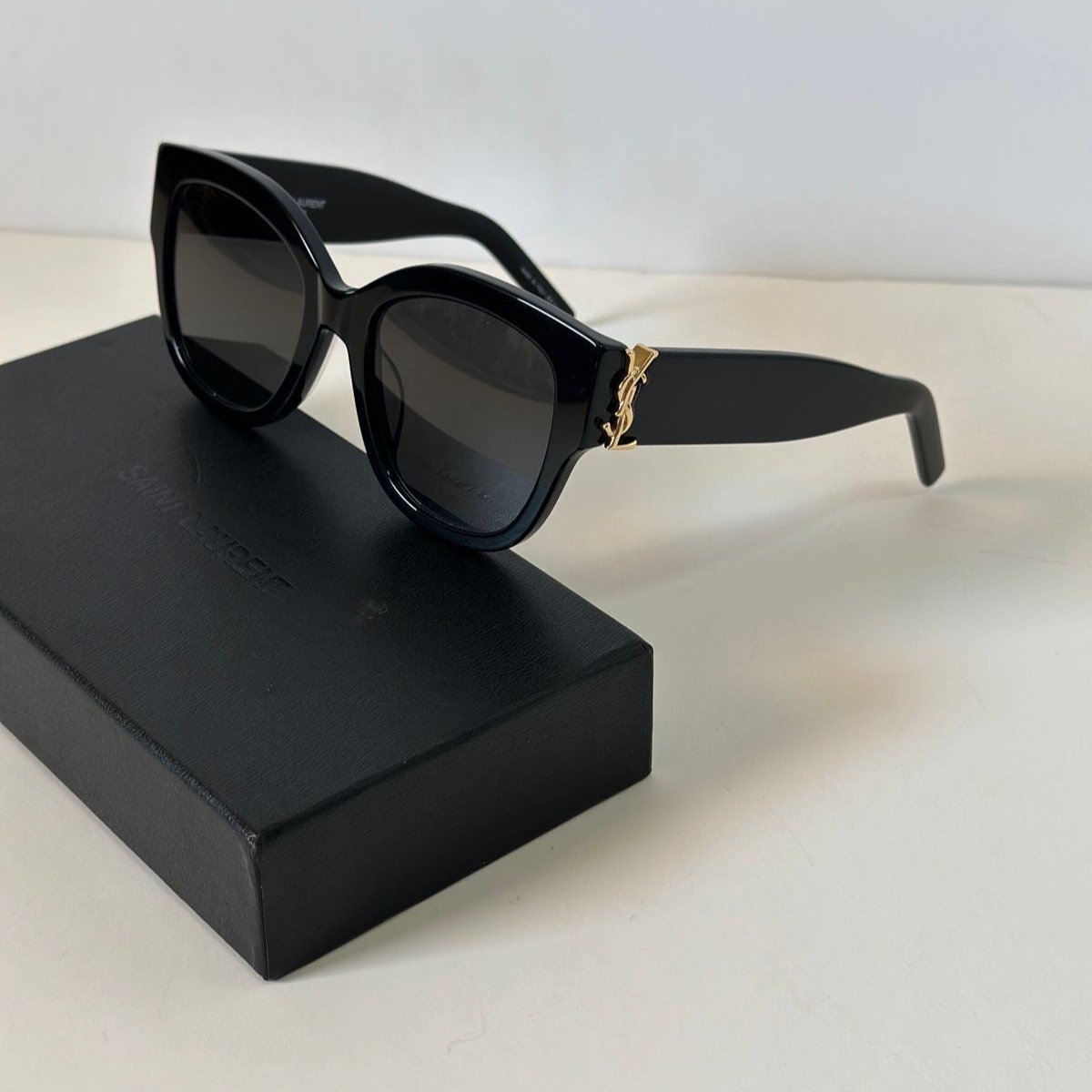 Lunettes de Soleil YSL94